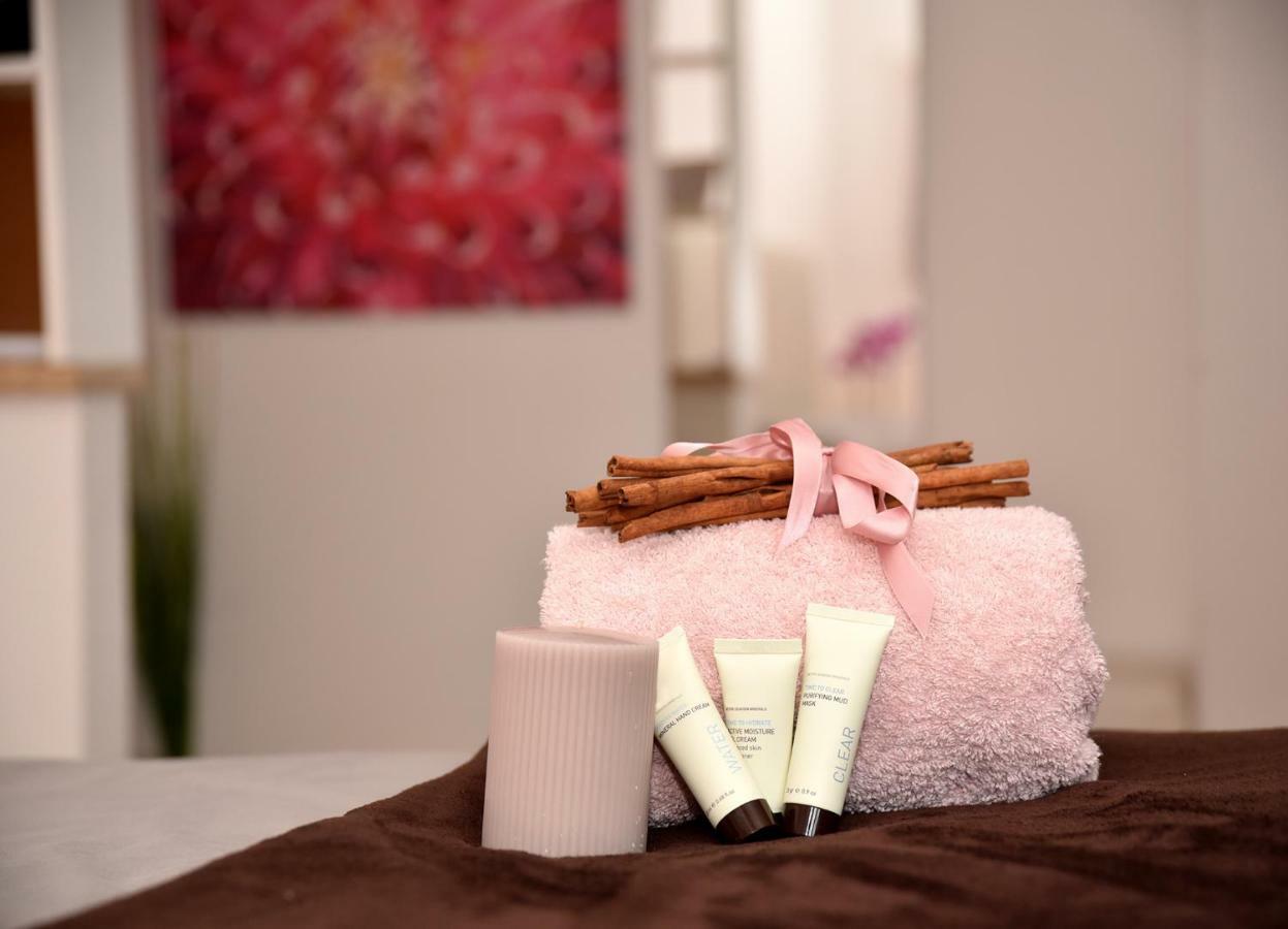 セスヴェテStudio Apartman Dアパートメント エクステリア 写真
